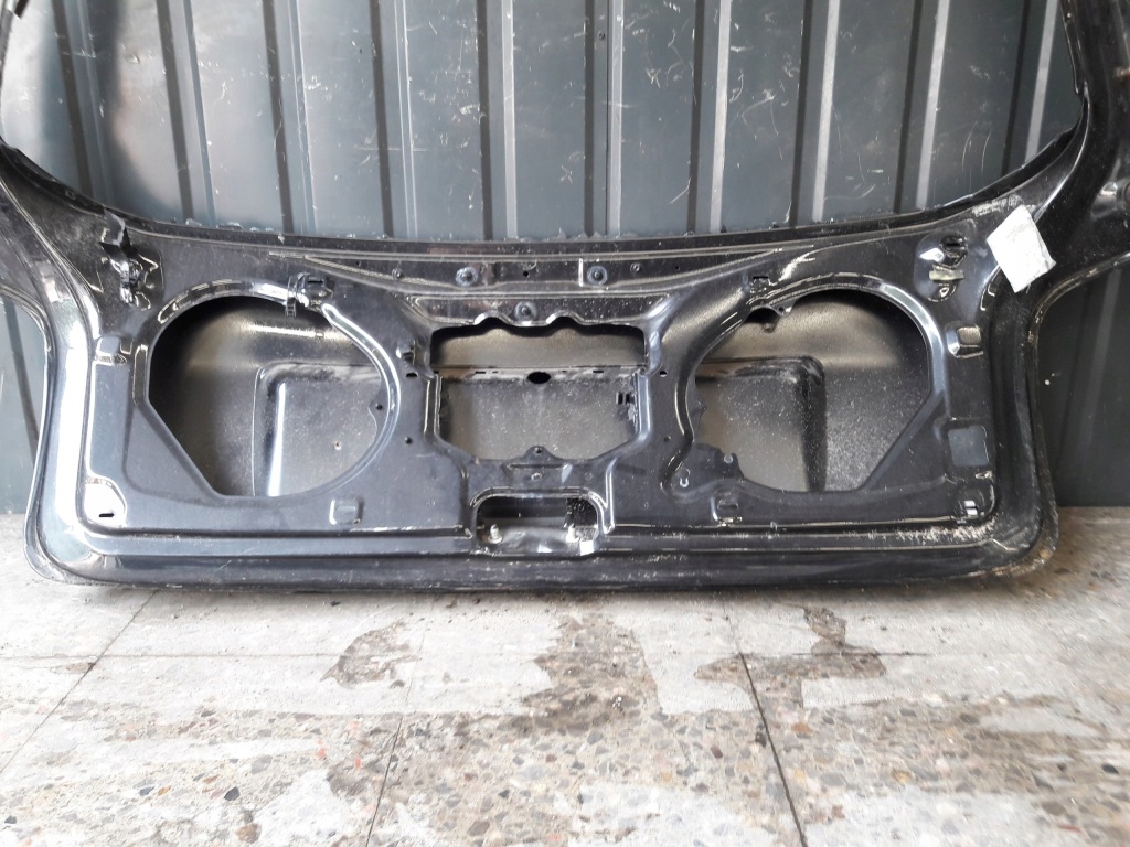 Крышка багажника багажника audi a4 b5 kombi czarna Цена