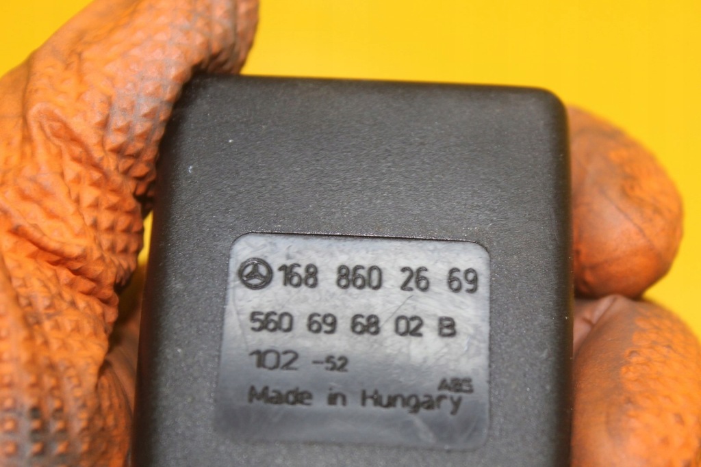 Кліпса поперечина безпеки правий перед w168 a klasa 1688602669 Зі Шроту