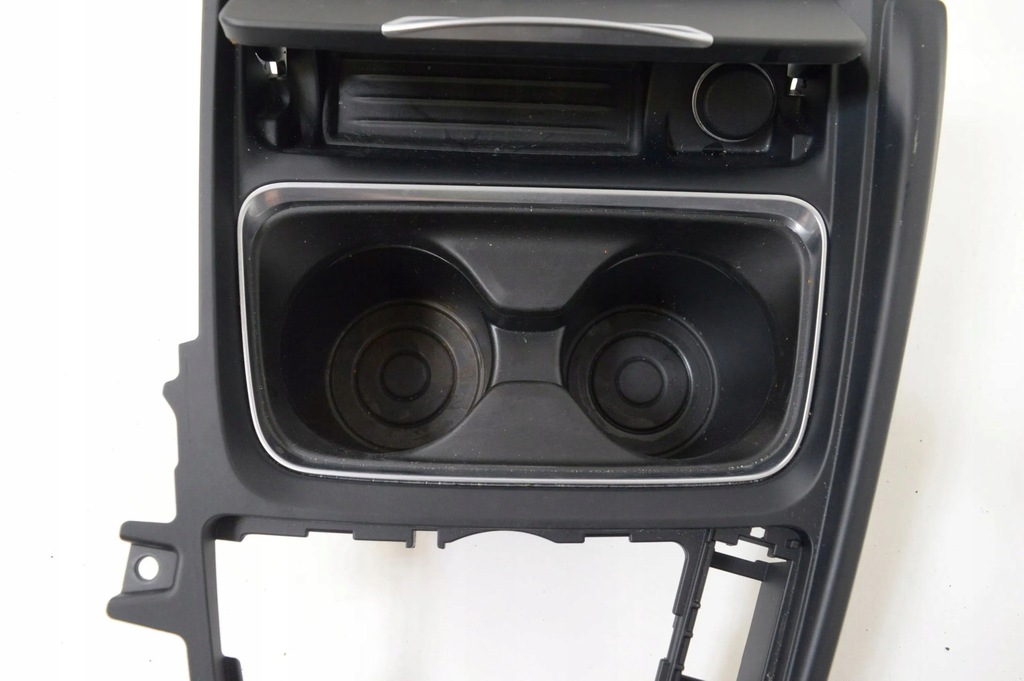 фото №6, Bmw 4 f32 f33 2015 кронштейн na кружка панели приборной панели