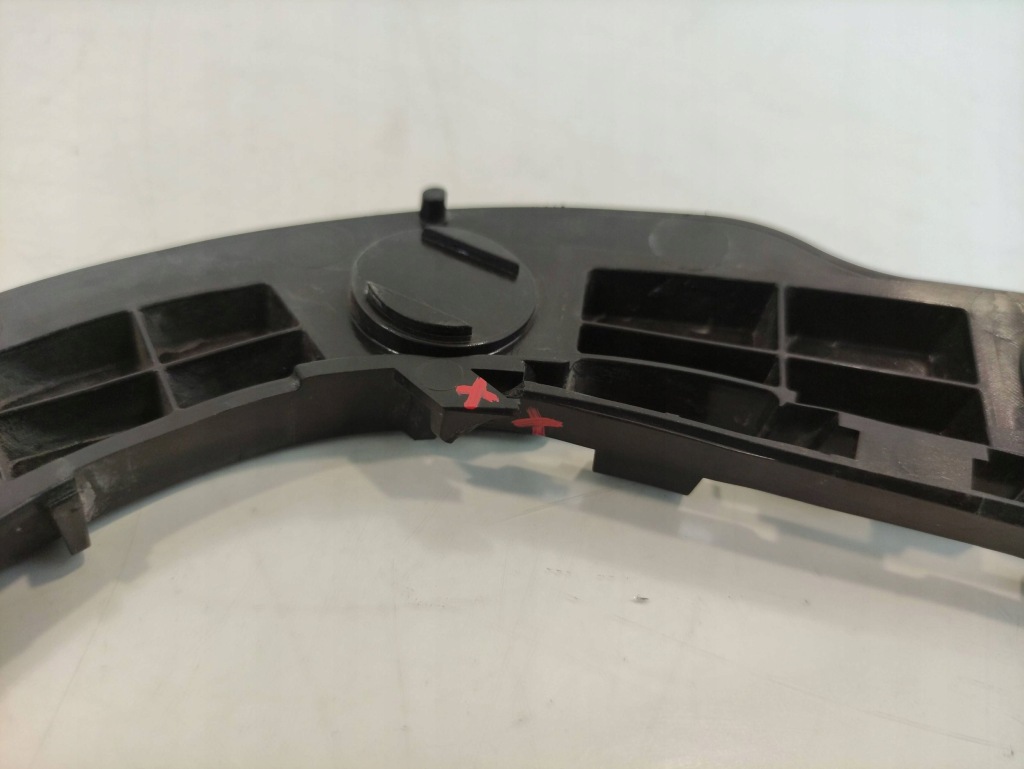 фото №8, Tesla model 3 направляющая бампера левый задняя 176273400c