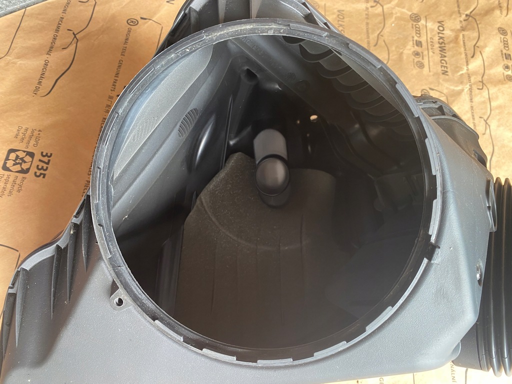 фото №14, Audi a6 c7 a7 4g lift 3.0 tdi корпус фільтра повітря + фільтр 4g0133838ac