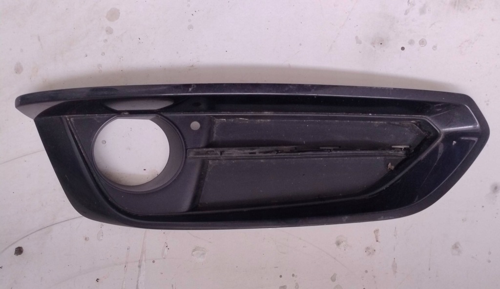 Купить Bmw 2 f22 f23 13- решётка решётка  бампера противотуманной фары правый  перед передняя