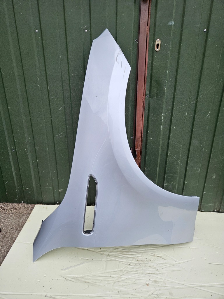 фото №1, Крыло передний правый mercedes eqc w293 a293