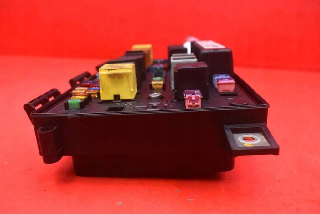 фото №5, Коробка предохранителей bsi 13191126 opel astra 3 iii h 1.6 16v 105 km 04-07