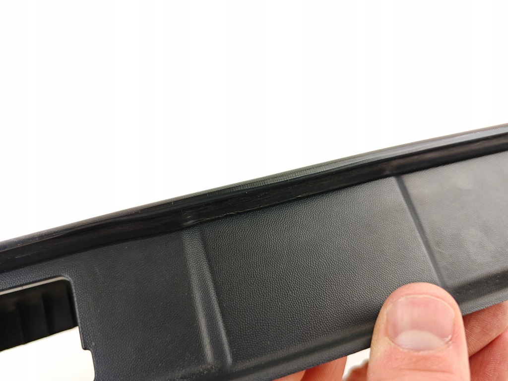 фото №11, Dacia logan ii молдинг накладка крышки багажника задняя 848106094r