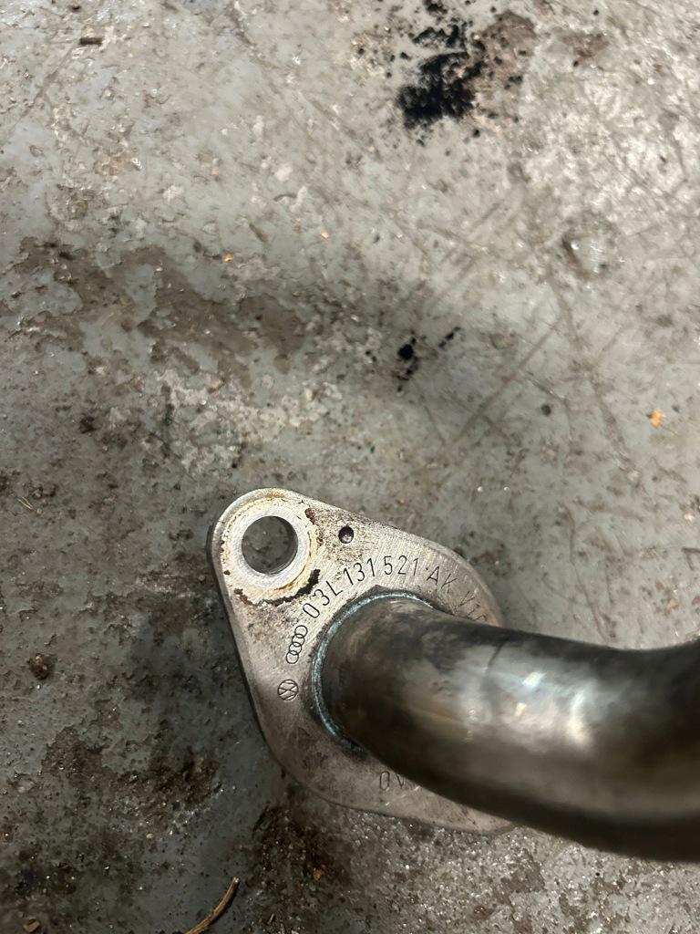 фото №3, Audi a4 труба egr 03l131521a
