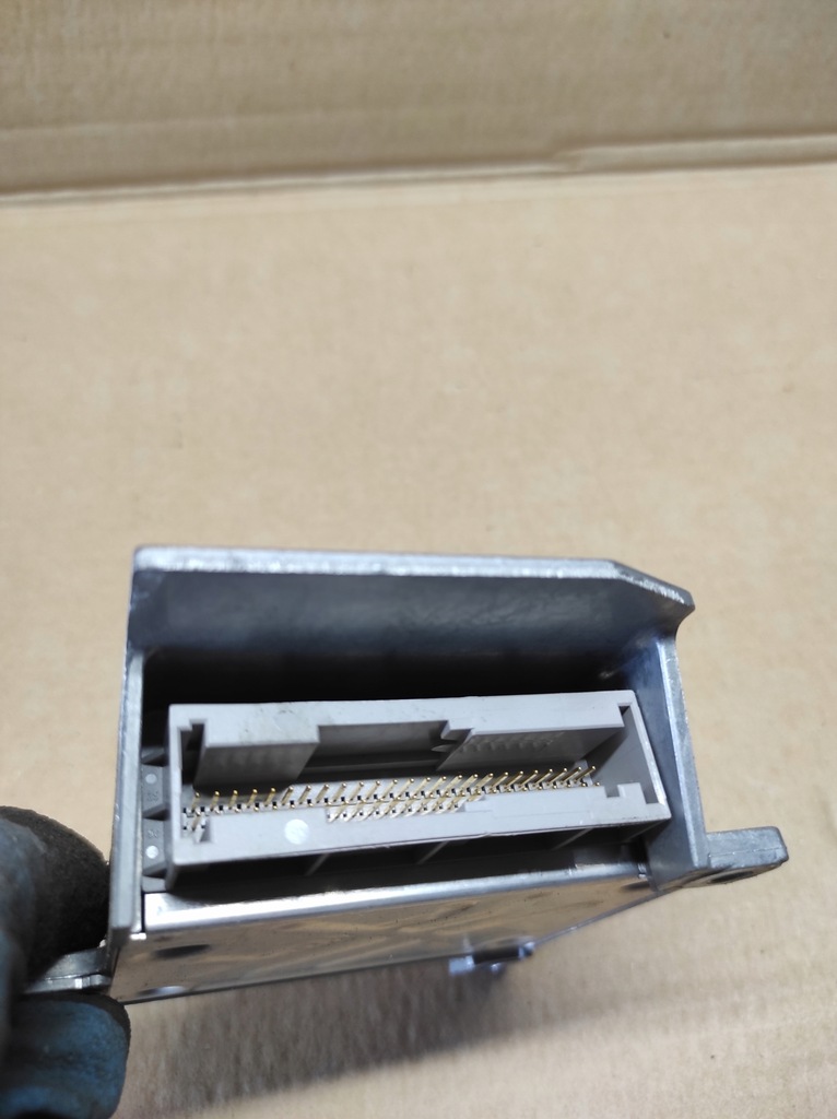 фото №3, Модуль датчик air bag renault wind 8201220840