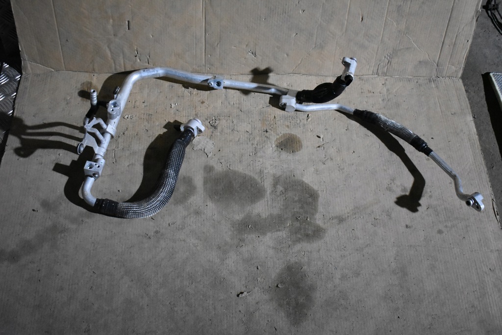 фото №1, Idealne дроти кондиціонера porsche taycan 1