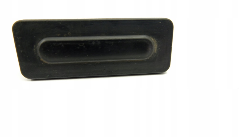 фото №1, Peugeot 208 i кнопка открывания крышки микровыключатель