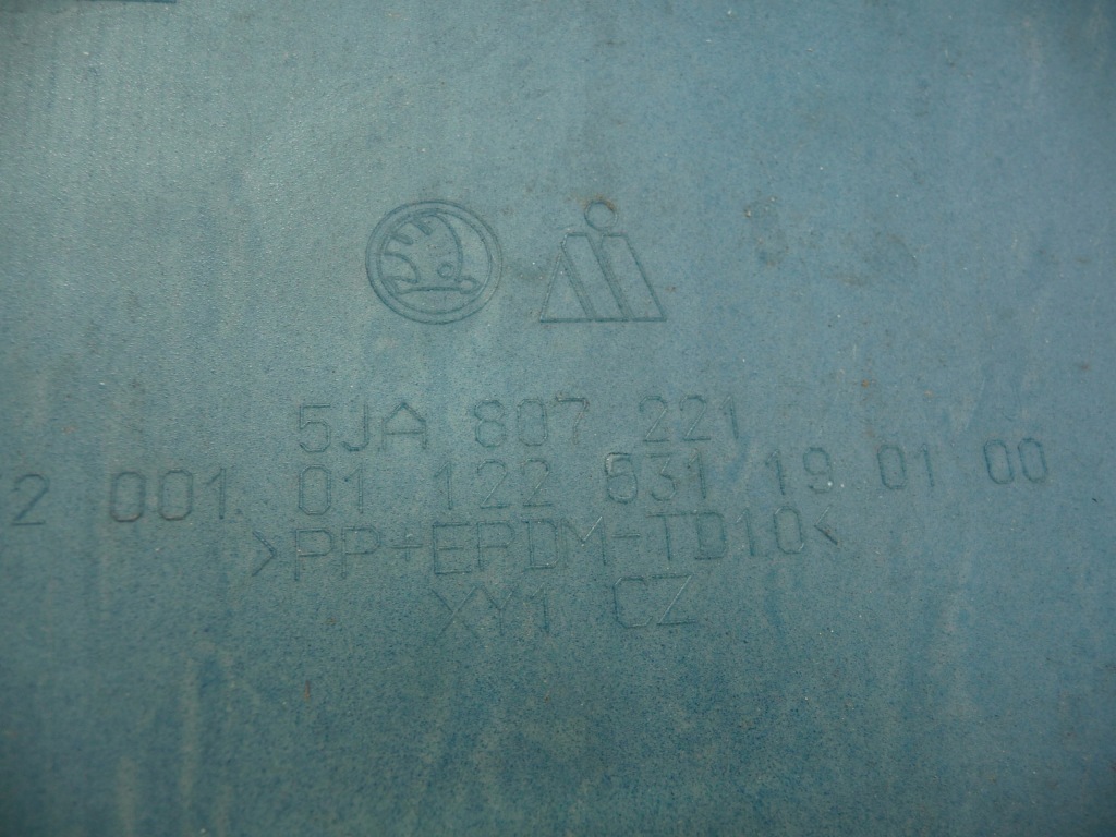 фото №2, Бампер перед передний skoda rapid 5ja807221