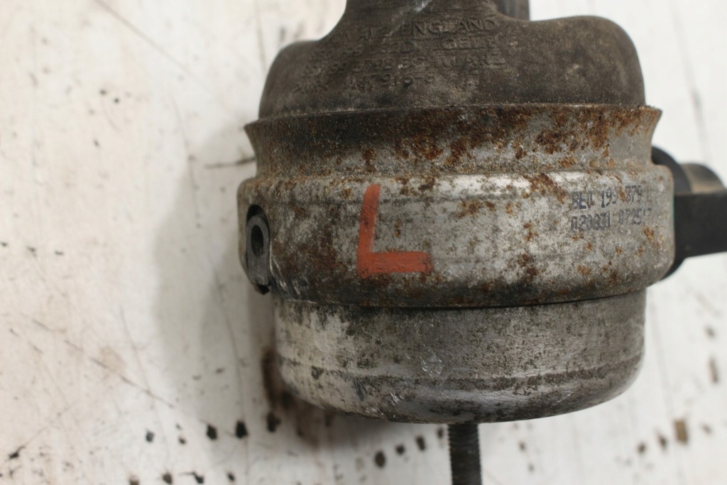 фото №7, Audi a6 c5 1.9 tdi подушка двигателя 8e0199379l