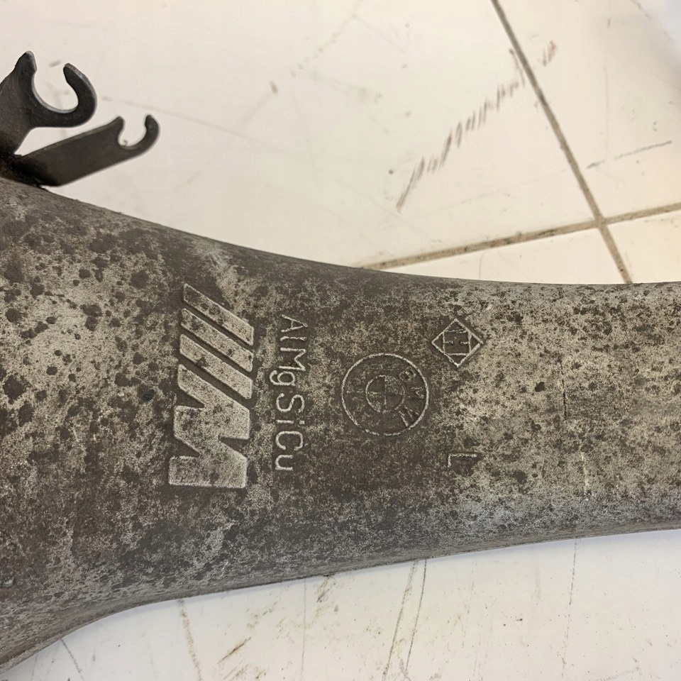 фото №9, Поворотный кулак ступица рычаг сторона левая перед передняя bmw m5 f10 4.4 v8 12r