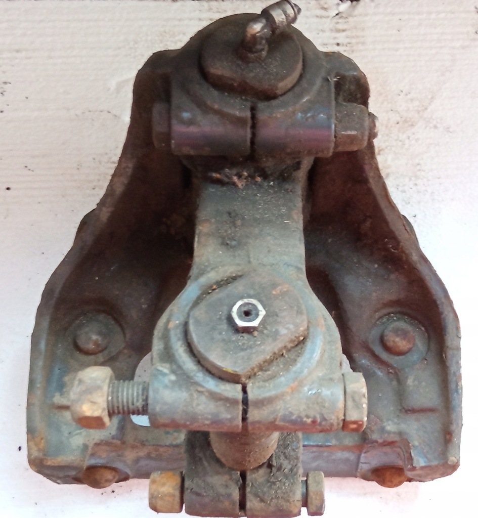 фото №1, Кронштейн кронштейн ресора scania 4 r