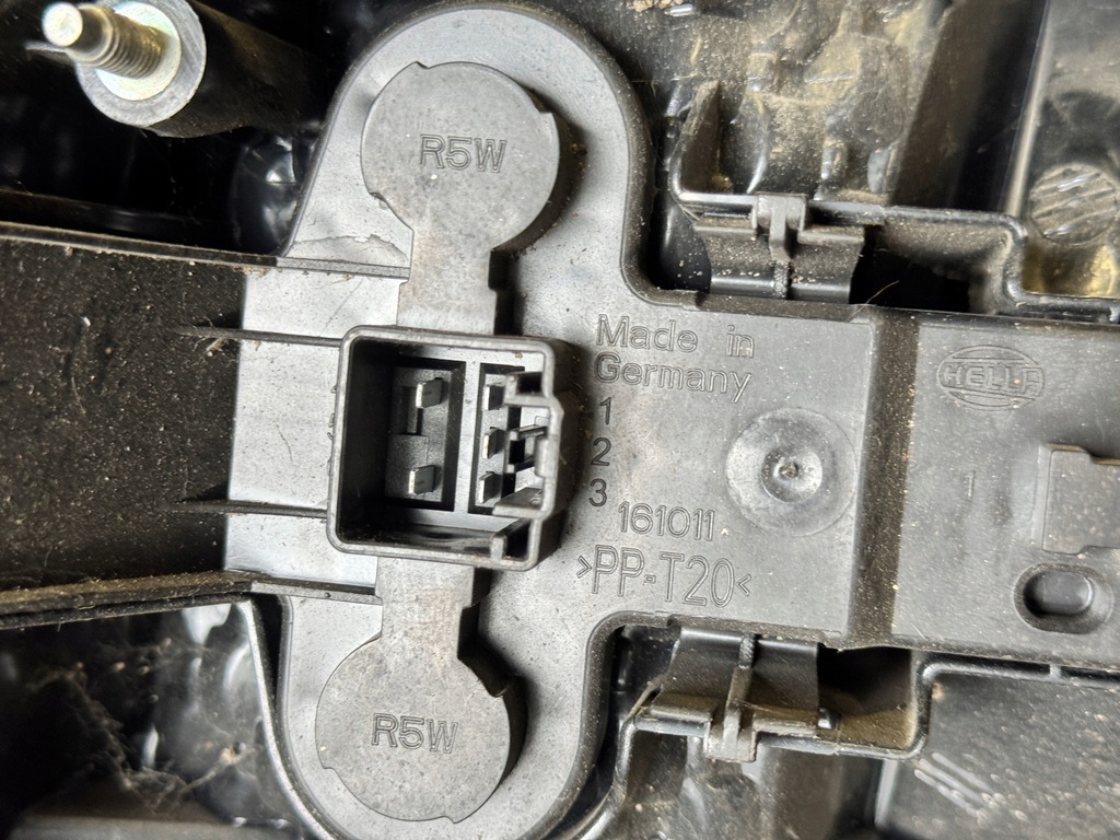 фото №12, Лампа правая задняя правый задняя volvo s60 i 160998 161011