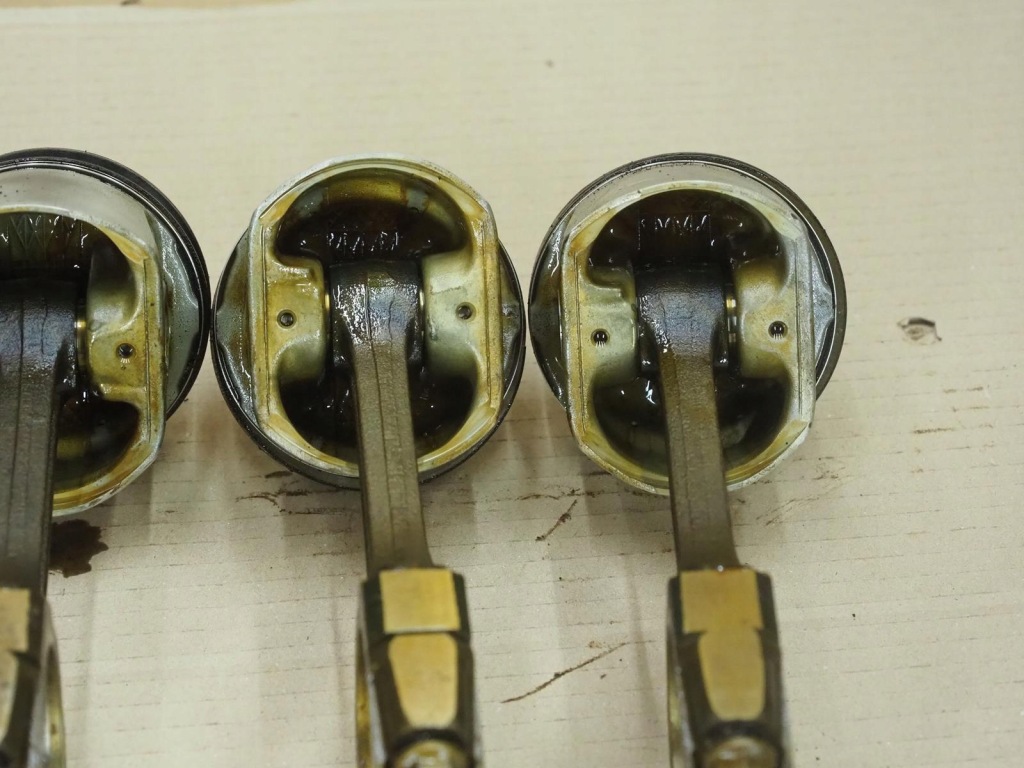 фото №12, Поршень шатун renault scenic i lift 1.6 16v k4m700