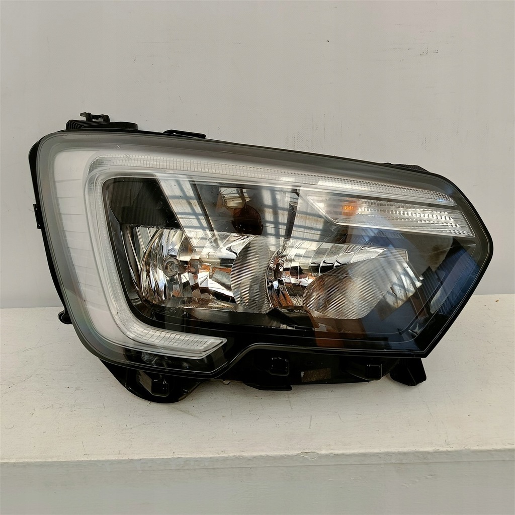 фото №1, Лампа права перед renault master 4 iv po 2019