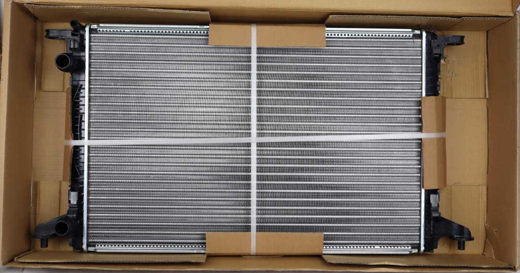 фото №1, Радиатор audi a6 c8 4a 2018 -