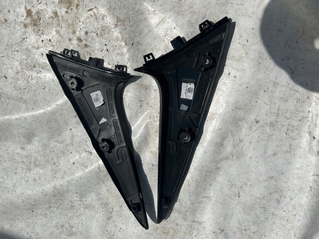 фото №4, Кришка багажника молдинг ford kuga mk3 2021 задня задня ліва pra