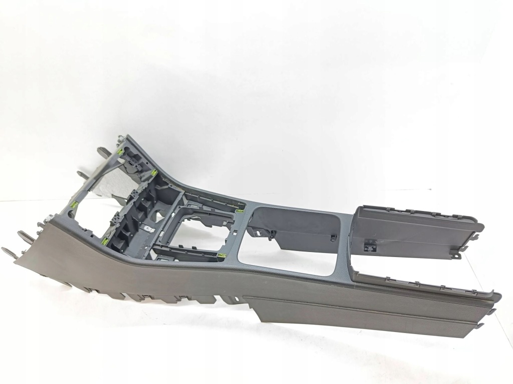 фото №1, Volkswagen passat b7 2012 туннель средний