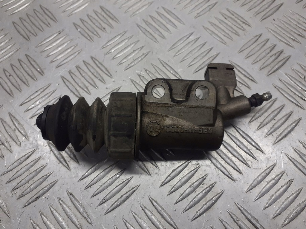 фото №3, Помпа зчеплення mazda 5 2.0 cd