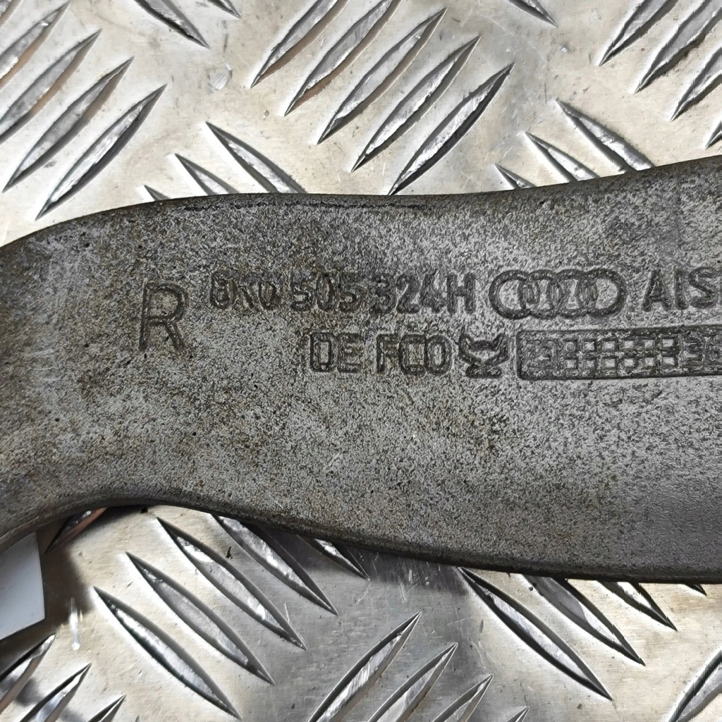 фото №7, Porsche macan 95b 2020 правая сторона верхний рычаг задний