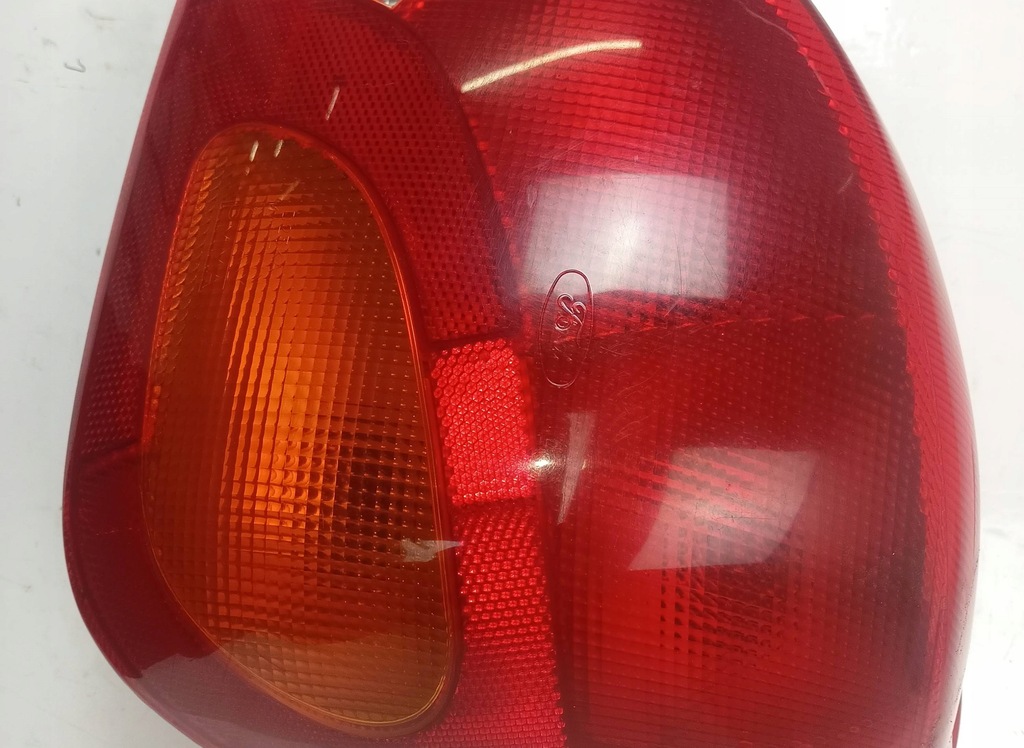 фото №8, Лампа правая задняя ford fiesta