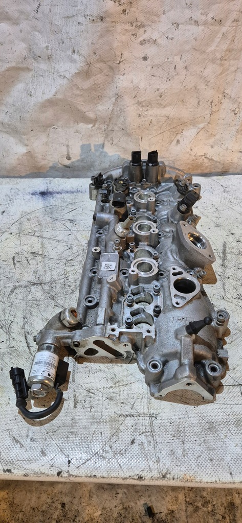 фото №4, Крышка клапанов 782659 alfa romeo stelvio giulia 2.9 qv 510km