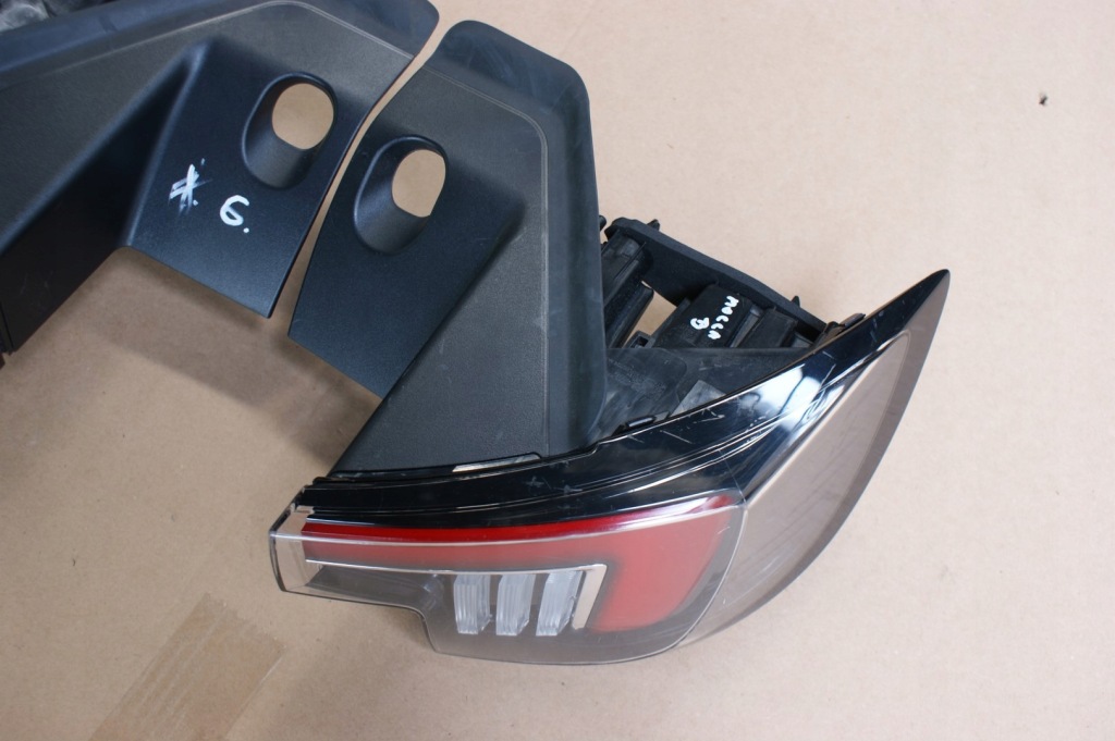 фото №2, Opel mokka b лампа правий задня lux led