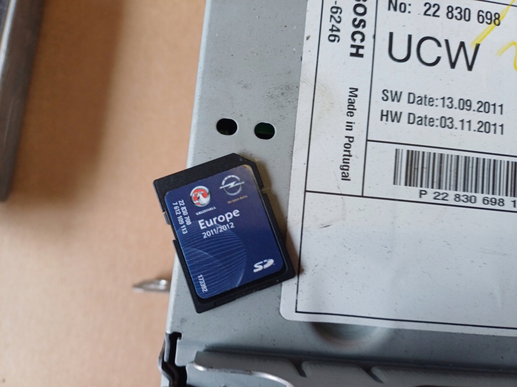 Набір мультимедійний opel astra j nr. 22830698 Зі Шроту