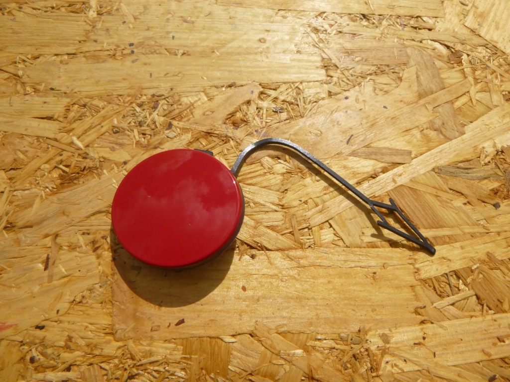 фото №1, Vw golf vii sportsvan заглушка фаркоп hak бампер перед 510807241a