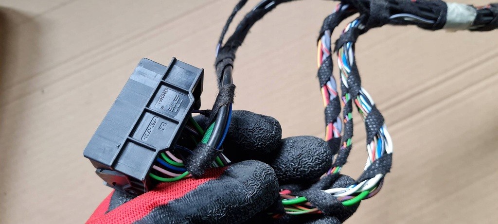 фото №6, Rs5 8w lift s5 a5 штекер колодка радио 8x0035444 q5 q3 a6 a4 b9 q3 q7 4m