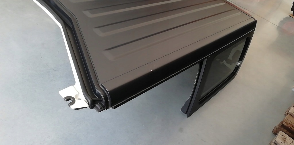 Jeep wrangler 2020 jlu rubicon hardtop дах задній Зі Шроту