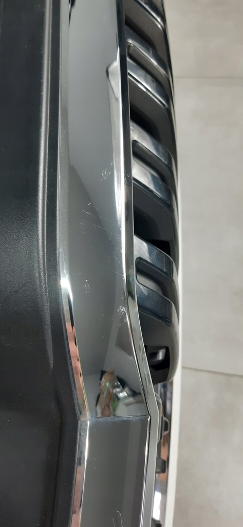 фото №15, Skoda kamiq 19- бампер перед передний решётка радиатора решётка средняя