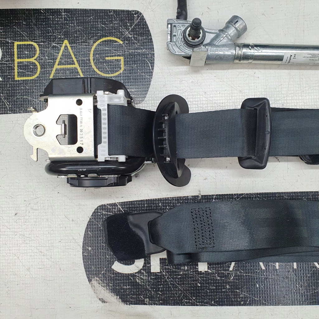 фото №10, Jeep avenger панель приладів консоль подушки безпеки ремені подушка безпеки повернення