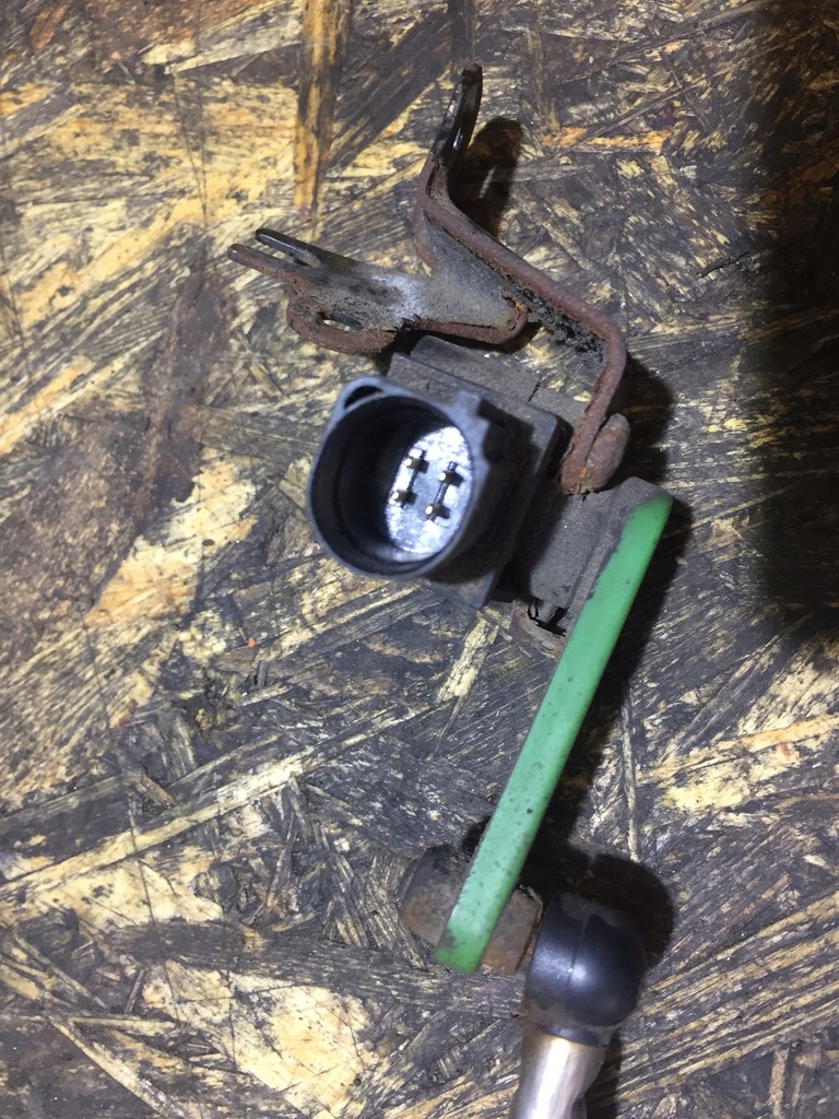 фото №9, Audi a4 b8 датчик вирівнювання світла 8k0941286h