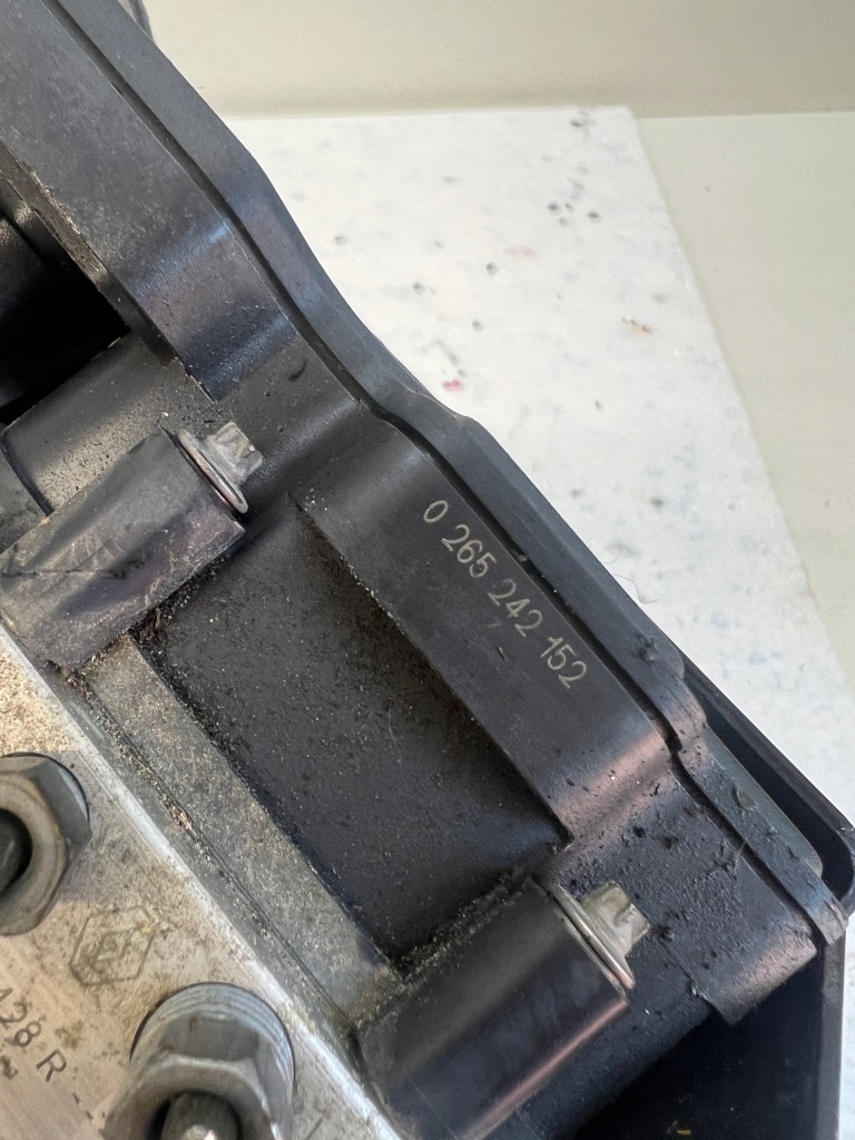 фото №4, Насос abs clio iv renault 476608428r 0265242152