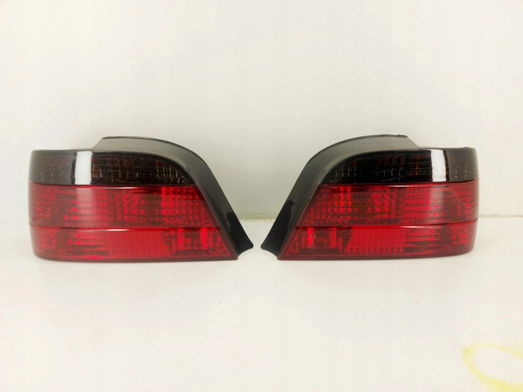 фото №1, 1998 bmw 7 e38 лампа задня