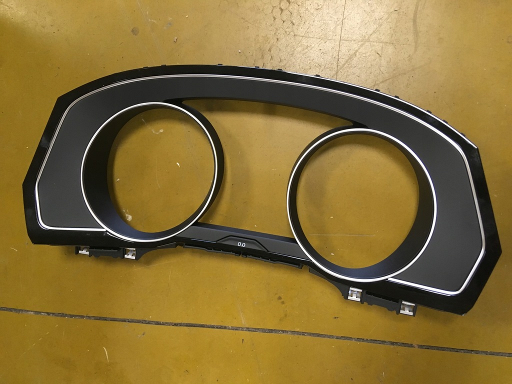 фото №1, Защита рамка приборы спидометра vw arteon passat b8