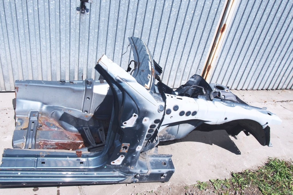 фото №3, Лонжерон порог правый mercedes sl r230 цвет