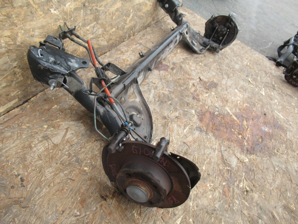 фото №2, Oś задня renault modus гальмівні диски