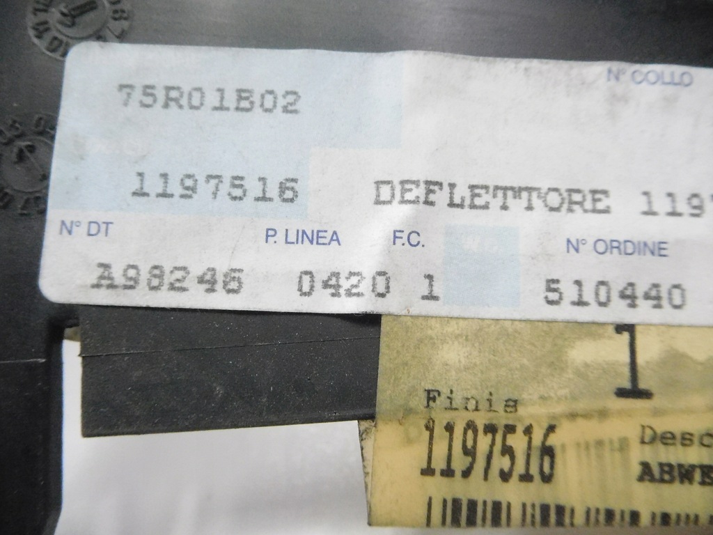 фото №8, Воздуховод ловушка воздуха левый ford ka 96-08 оригинальный номер 1197516