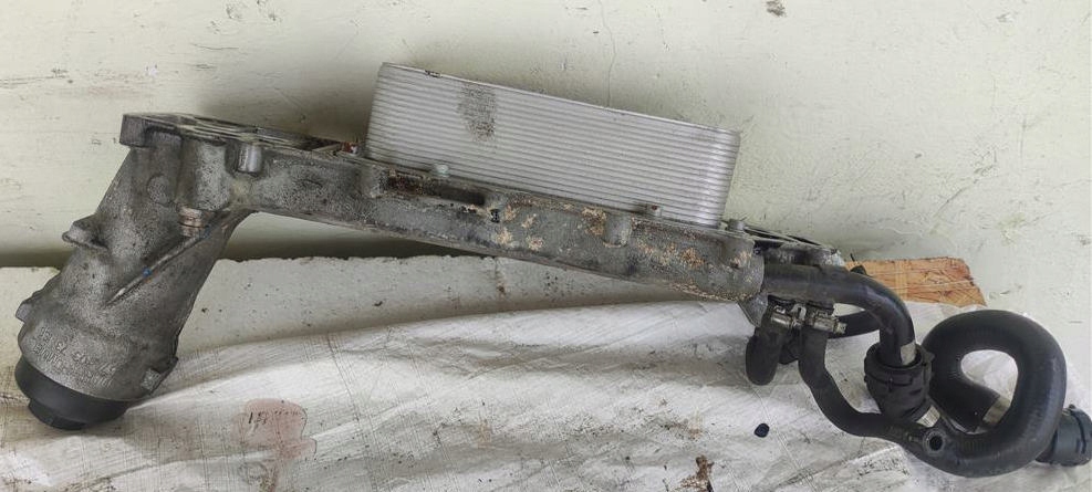 фото №5, Корпус фільтра оливи bmw 7 e65 745d 4.5 d 7792444