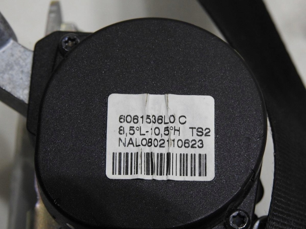 фото №8, Pas безопасности натяжитель левый задняя volvo v70 iii