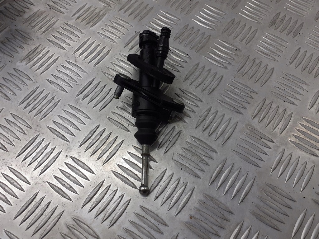 фото №1, Помпа сцепления opel corsa c 1.0