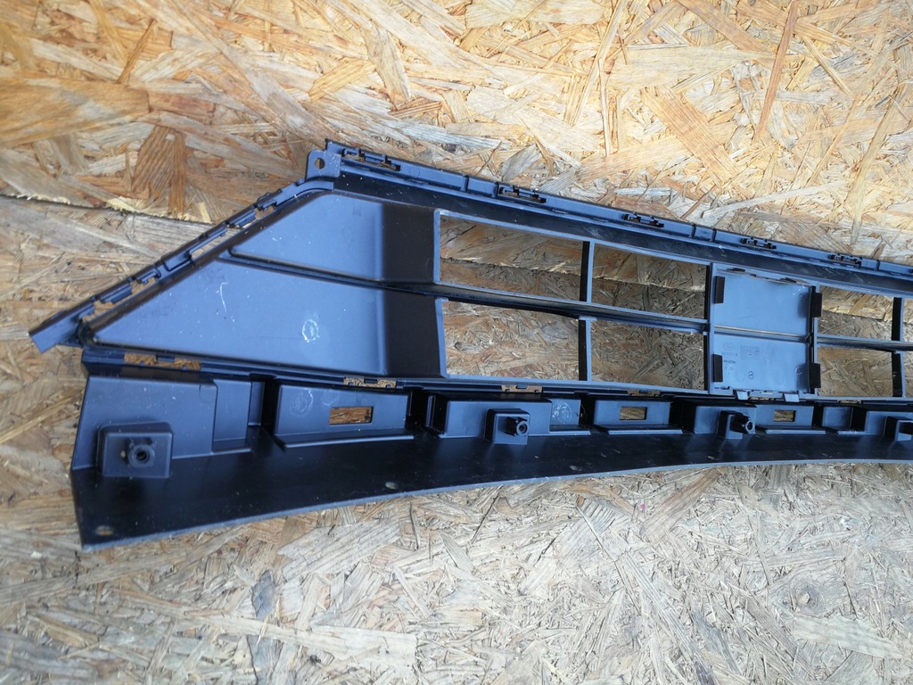 фото №11, Ford kuga mk3 escape st 19 решітка радіатора решітка радіатора решітка бампера перед lv4b-17k945-s