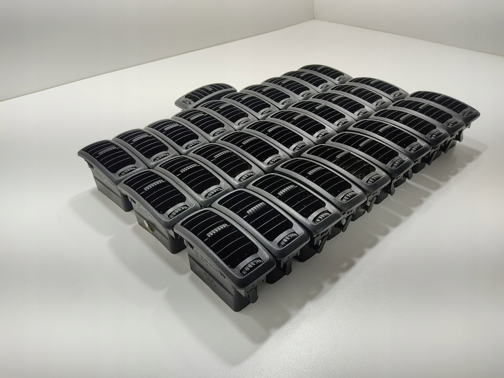 фото №9, Решётка обдув впуск воздуха renault trafic ii vivaro a primastar 2001-14