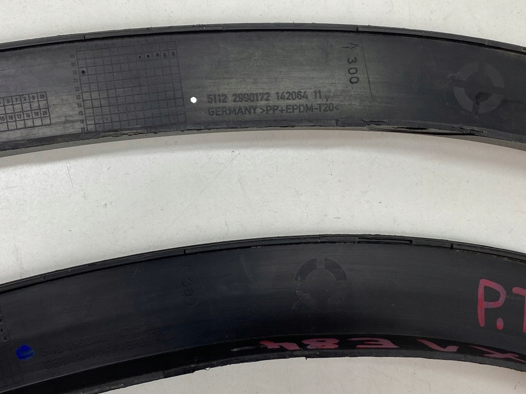 фото №13, Молдинг крила bmw x1 f84 правий задня