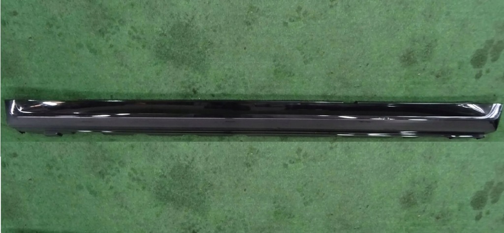 фото №1, Молдинг порог левая mercedes glk a2046982254