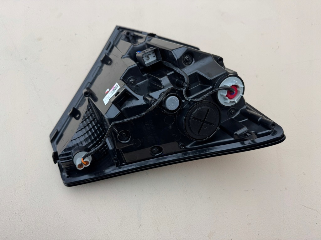 фото №13, Hyundai kona ii 2 23r- лампа левая задняя левый задняя 92405-be1