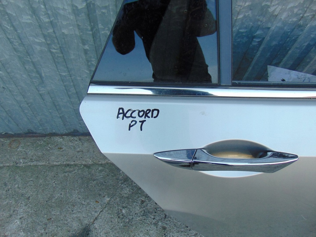 фото №16, Дверь правое задняя honda accord viii kombi nh743m